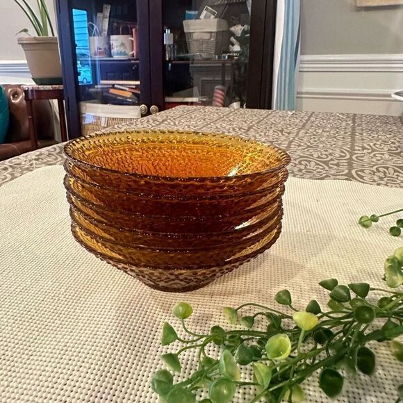 Vintage No Brand Amber Glass Fruit / Dessert  Bowl Set of 6 Textured Fairy Glass - Picture 2 of 9